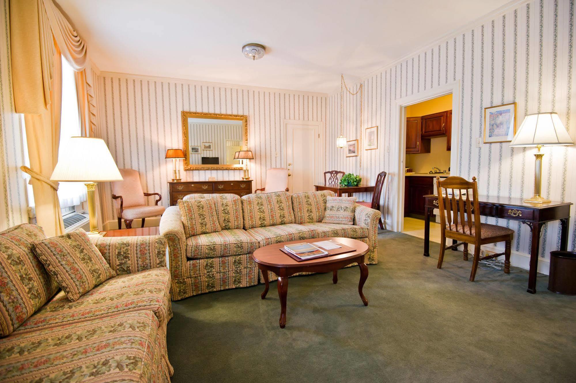 The Yorktowne Hotel, Tapestry Collection By Hilton Eksteriør bilde