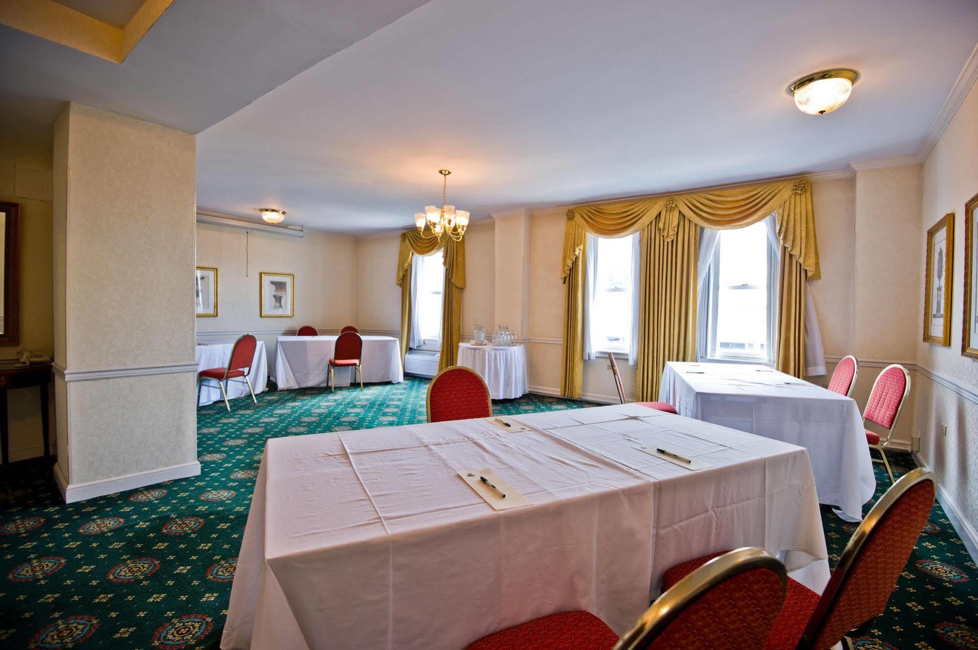 The Yorktowne Hotel, Tapestry Collection By Hilton Eksteriør bilde